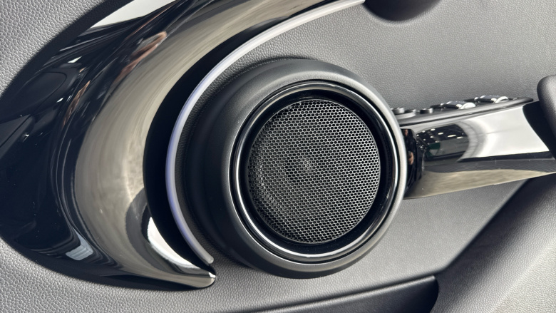 MINI Hatchback 1.5 Cooper Exclusive Premium 5dr Auto Petrol Hatchback